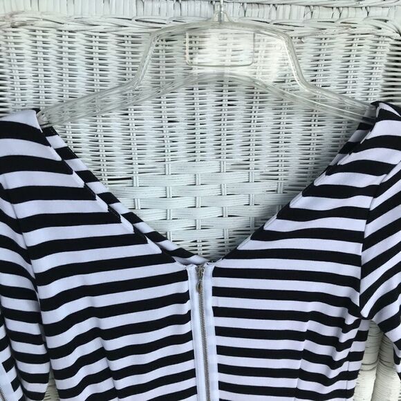 Banana Republic Bodycon Knit Striped Nautical Zip Dress 6 - Picture 8 of 11